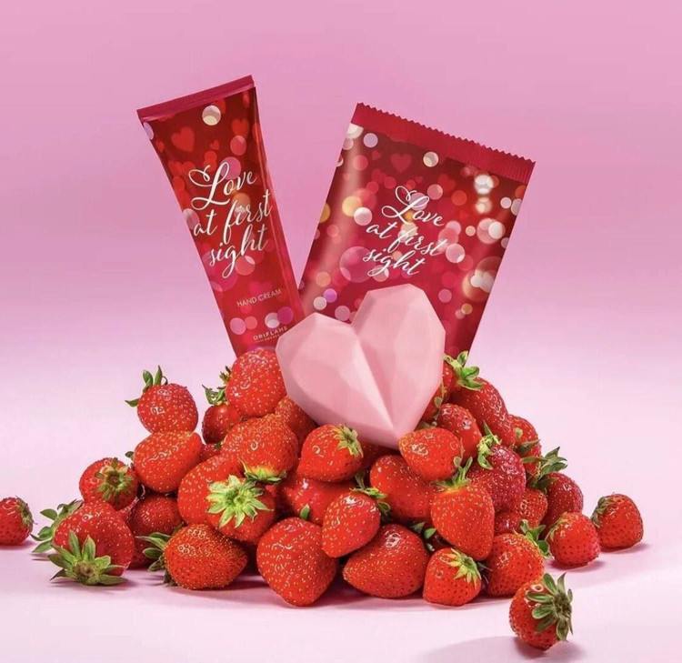 کرم دست لاو