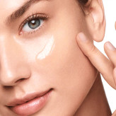 سرم مرطوبکننده اپتیمالز هایدرا اوریفلیم آبرسانی عمقی و تغذیه پوست